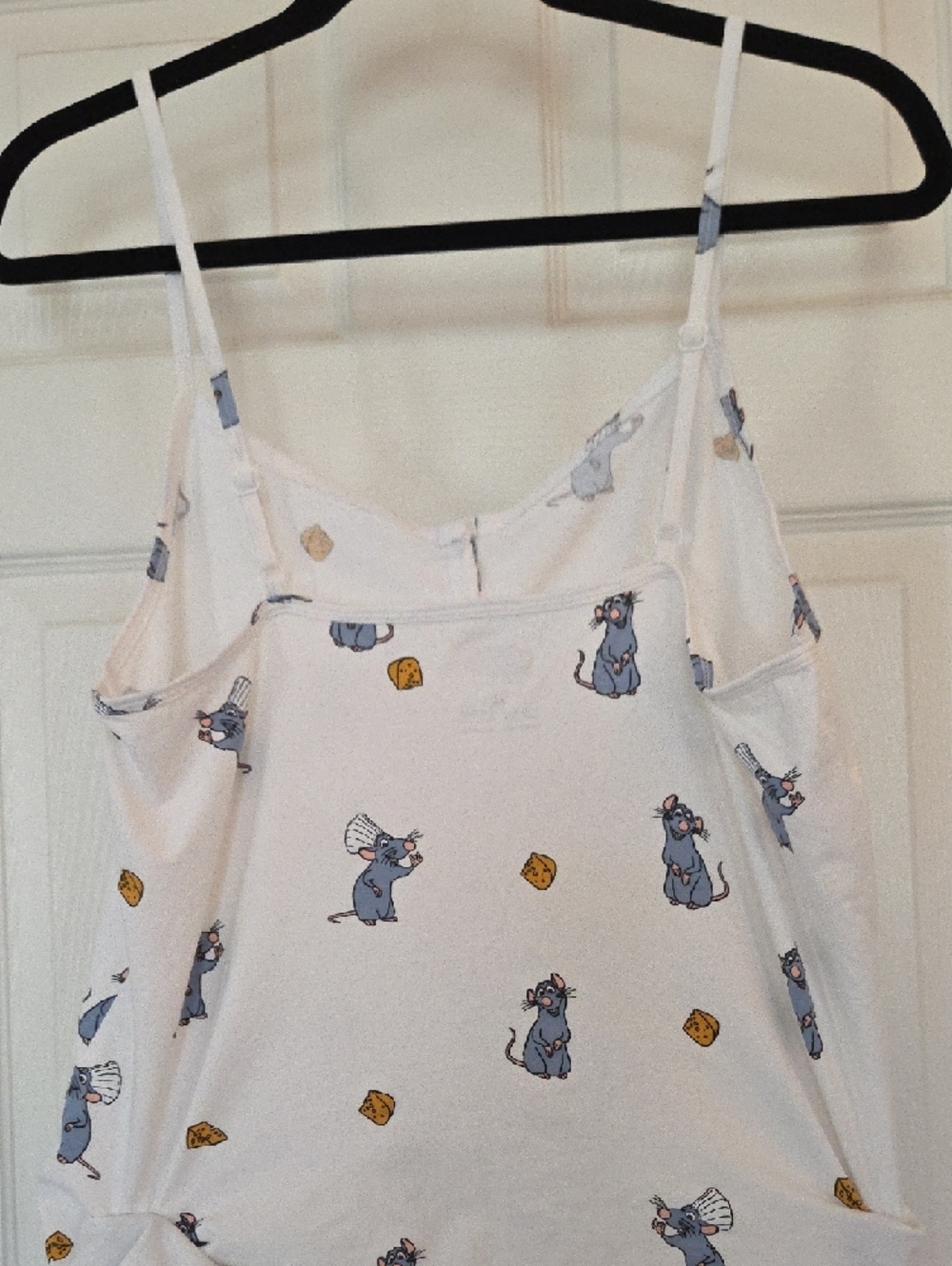 Disneys Ratatouille Pajama Set with Blue Mouse and Yellow Cheese Print - XL - Picture 8 of 8
